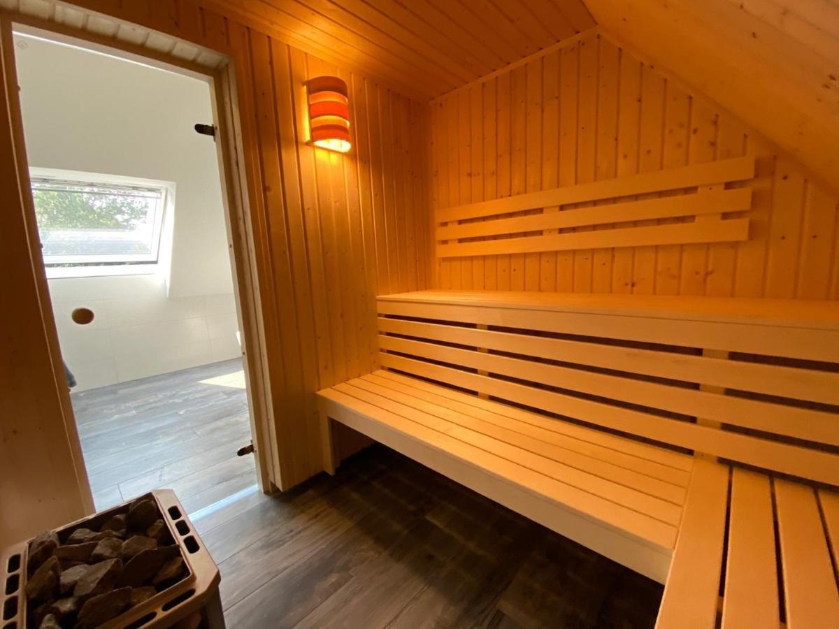 Ferienhaus Seestern Am Harkebruegger See Mit Sauna Und Kamin Barssel  Exteriör bild