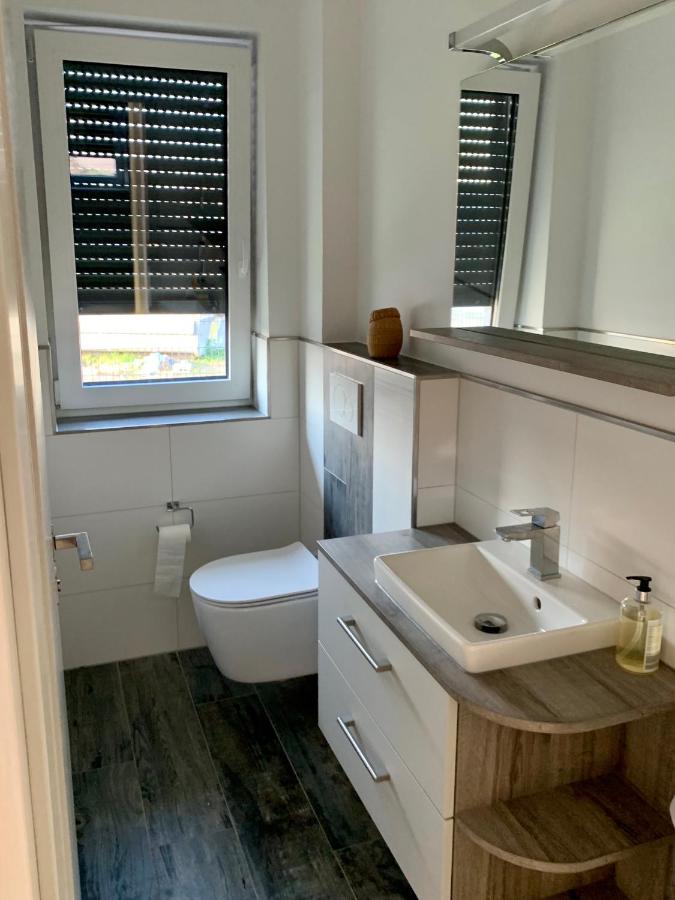 Ferienhaus Seestern Am Harkebruegger See Mit Sauna Und Kamin Barssel  Exteriör bild